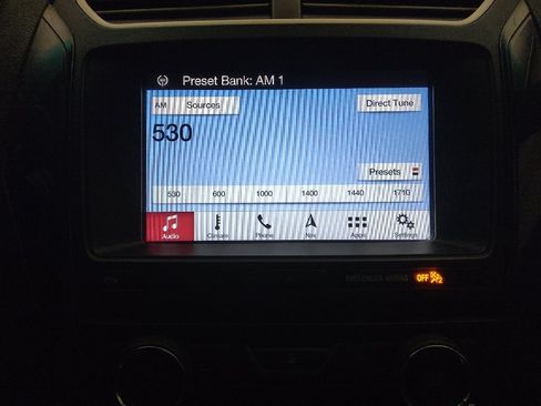 Used 2017 Ford Explorer XLT w/ Equipment Group 202A image 25