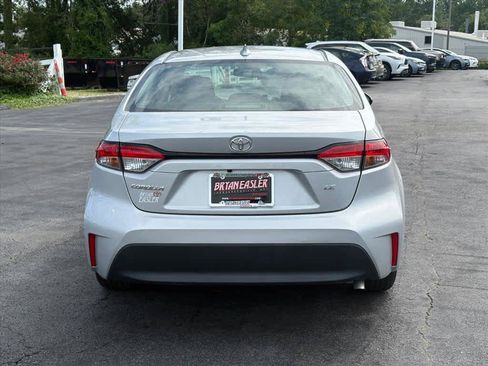Used 2023 Toyota Corolla LE FWD image 29