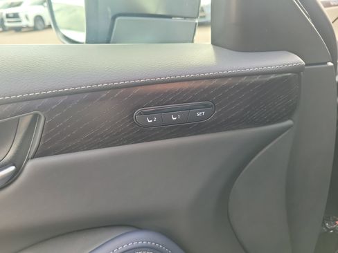 New 2026 INFINITI QX60 Sport w/ Dark Cargo Package image 17