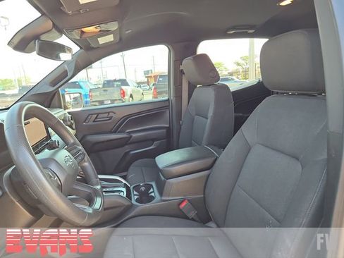 Used 2024 Chevrolet Colorado Trail Boss w/ Technology Package AWD/4WD image 18