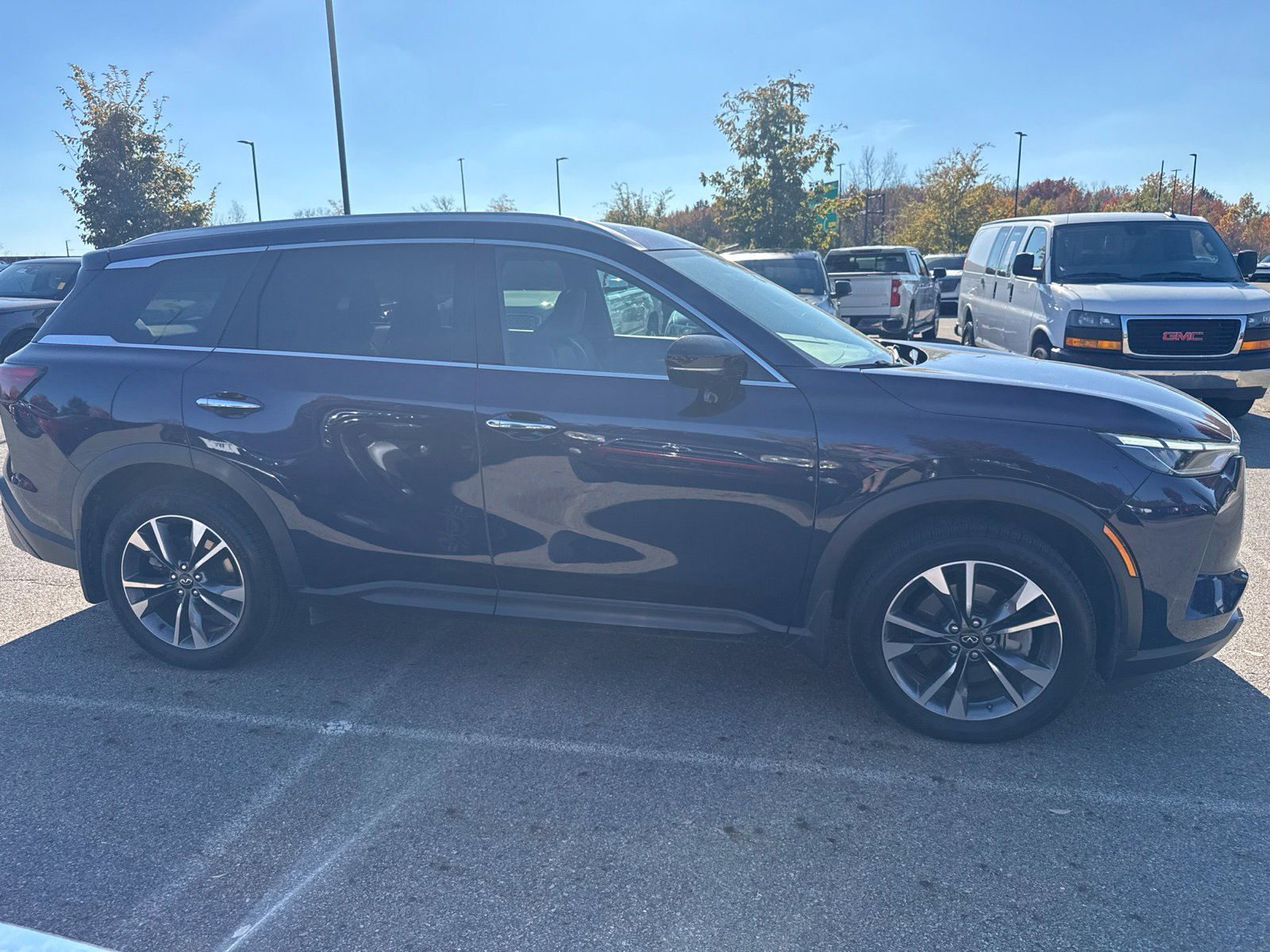 Used 2022 INFINITI QX60 Luxe w/ Cargo Package AWD/4WD image 4