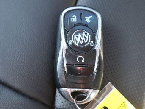 Used 2019 Buick Enclave Avenir w/ Avenir Technology Package image 37