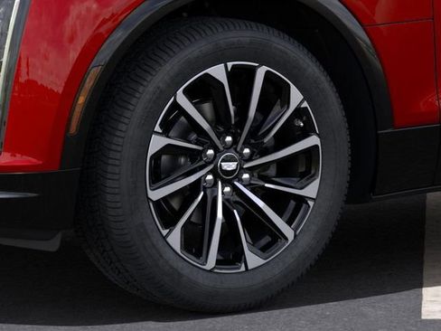 New 2025 Cadillac Lyriq Sport image 9