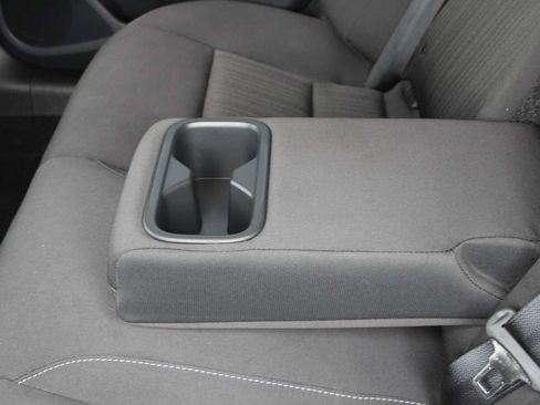 Used 2025 Nissan Altima 2.5 SV FWD image 22