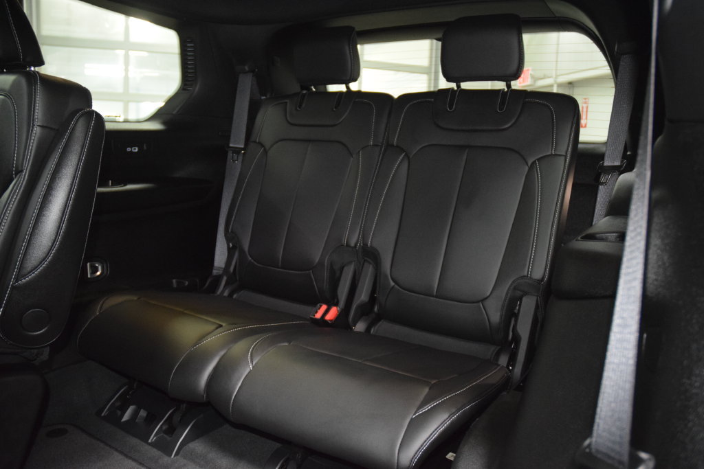 Used 2025 Jeep Grand Cherokee L Limited AWD/4WD image 44