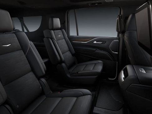 Used 2024 Cadillac Escalade ESV Premium Luxury image 36