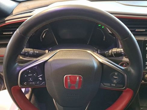 Used 2017 Honda Civic Type R image 18
