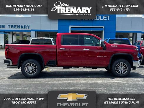 New 2026 Chevrolet Silverado 2500 LTZ w/ LTZ Plus Package AWD/4WD image 22