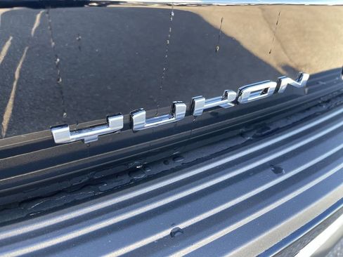 New 2026 GMC Yukon Elevation AWD/4WD image 32