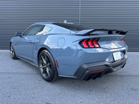 Used 2024 Ford Mustang Dark Horse image 3