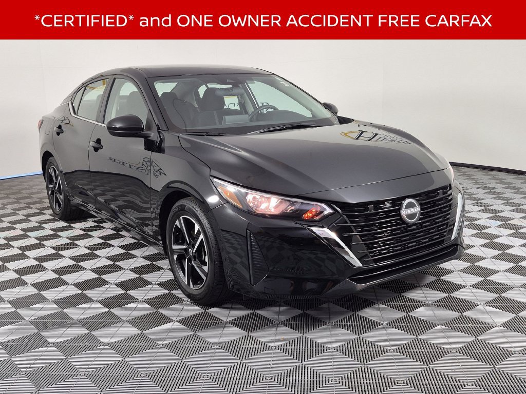 Used 2025 Nissan Sentra SV FWD image 2