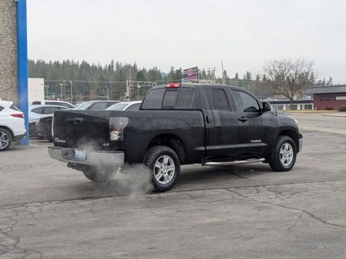 Used 2011 Toyota Tundra image 6