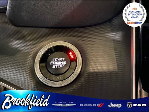 New 2025 Jeep Grand Cherokee L Altitude image 28