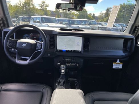 New 2025 Ford Bronco Big Bend image 23
