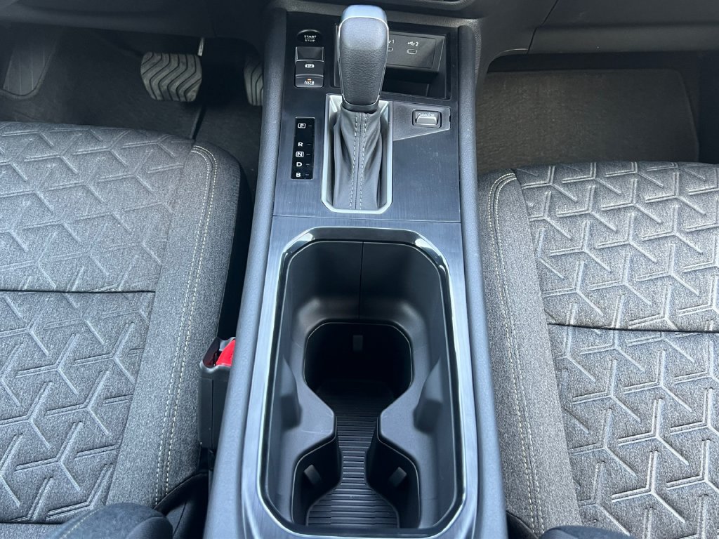 New 2027 Nissan Kicks SV FWD image 12