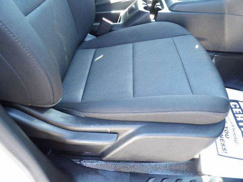 Used 2023 Chevrolet Colorado W/T image 40