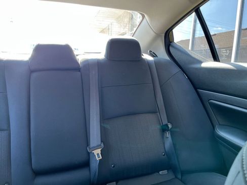 Used 2025 Nissan Altima 2.5 SV image 37