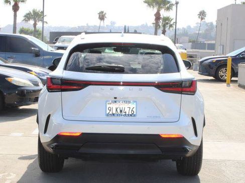 Certified 2024 Lexus NX 250 FWD w/ Premium Package image 20