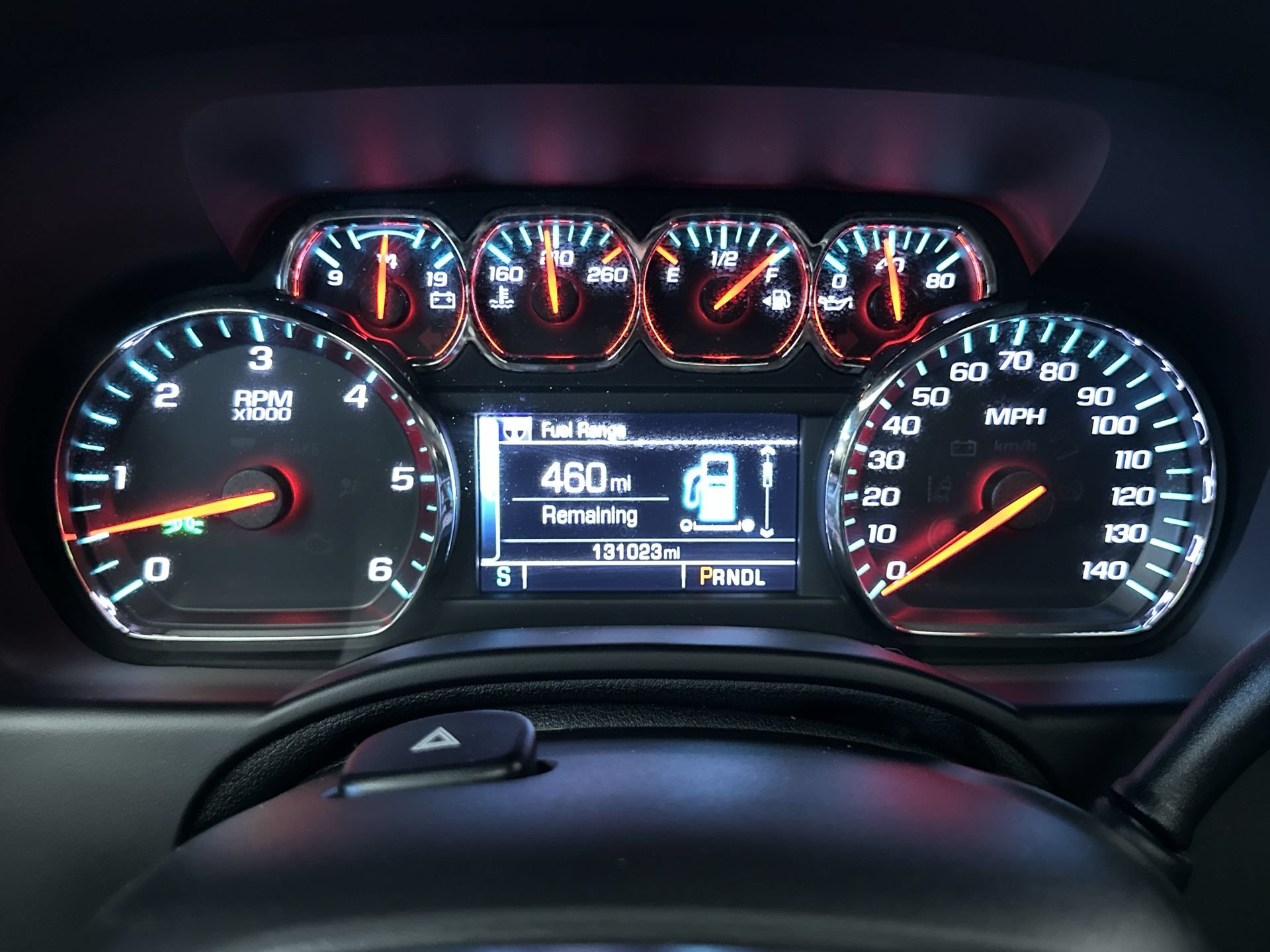 Used 2018 Chevrolet Suburban LT AWD/4WD image 18