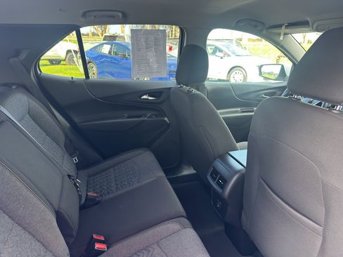 Used 2023 Chevrolet Equinox LT FWD image 14