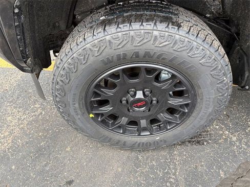 New 2026 Toyota Tacoma SR5 image 16