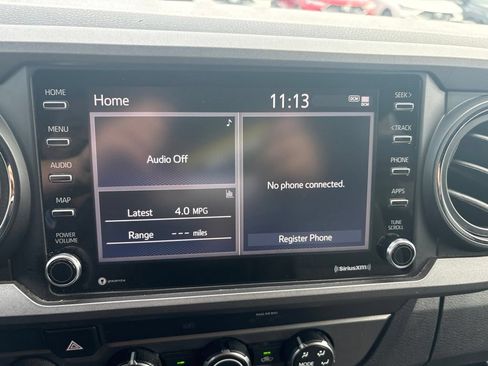 Used 2020 Toyota Tacoma TRD Off-Road AWD/4WD image 17