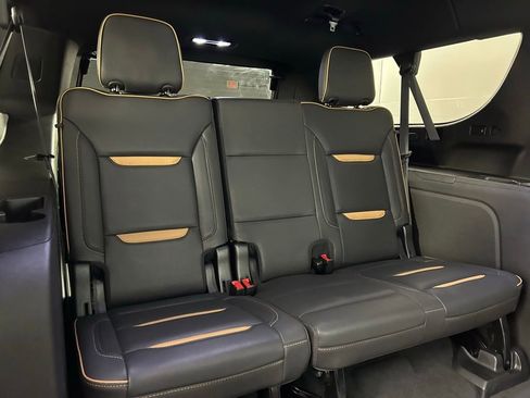 Used 2023 GMC Yukon XL AT4 w/ Technology Package image 14