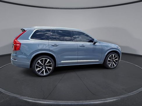 Used 2023 Volvo XC90 B6 Plus AWD/4WD image 7