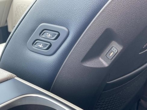 New 2026 Kia Carnival SX Prestige image 17