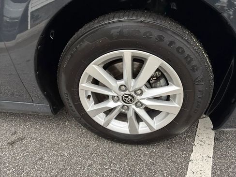 Used 2025 Toyota Camry LE image 27