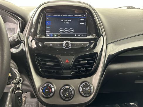 Used 2020 Chevrolet Spark LT image 22