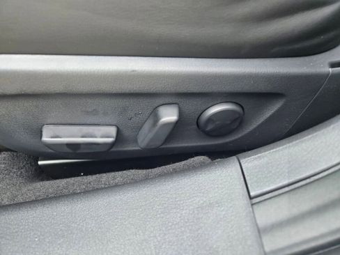 New 2026 MAZDA MAZDA3 2.5 Turbo Sedan w/Premium Plus image 17