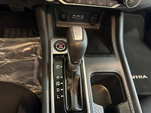 Used 2025 Nissan Sentra SV FWD image 40