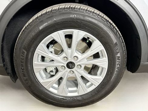 Certified 2024 Ford Escape Active image 7