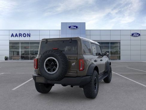 New 2026 Ford Bronco Outer Banks w/ Sasquatch Package AWD/4WD image 9