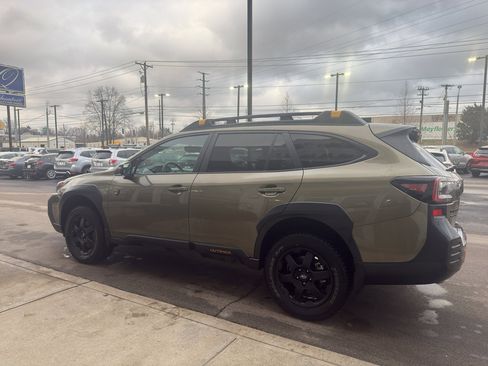 Used 2025 Subaru Outback Wilderness image 5