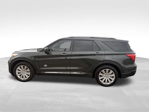 Used 2023 Ford Explorer King Ranch w/ Technology Package RWD image 3