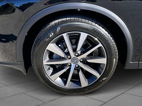 Certified 2026 Acura MDX SH-AWD w/ Technology Package image 11