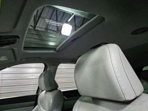 Used 2021 Hyundai Palisade SEL w/ Premium Package image 19