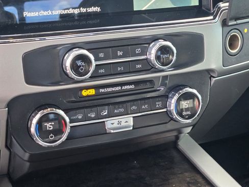 Used 2022 Ford F250 Lariat w/ Snow Plow Prep Package image 27