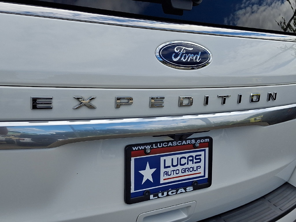 Used 2022 Ford Expedition Platinum AWD/4WD image 32