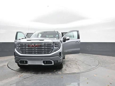New 2026 GMC Sierra 1500 Denali w/ Denali Reserve Package image 44