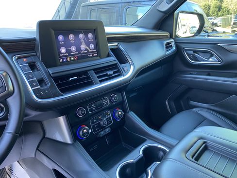 Used 2023 Chevrolet Tahoe LS image 24