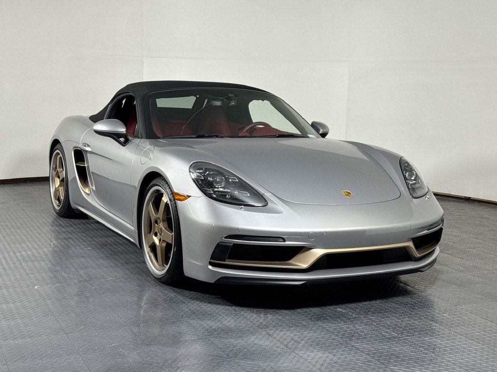 Used 2022 Porsche 718 Boxster RWD image 9