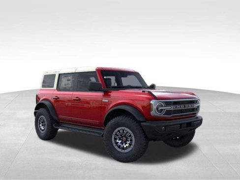 New 2026 Ford Bronco Outer Banks w/ Sasquatch Package image 7