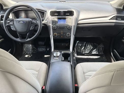Used 2020 Ford Fusion S FWD image 9