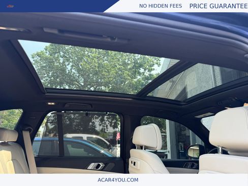 Used 2019 BMW X5 xDrive50i w/ M Sport Package AWD/4WD image 23