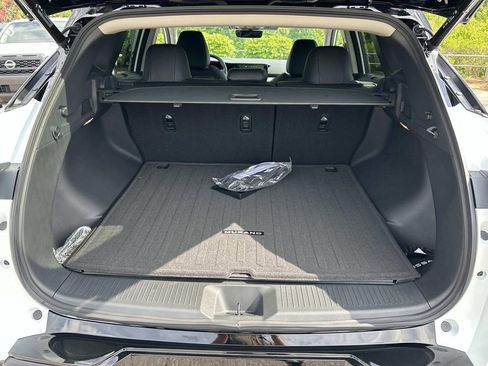 New 2026 Nissan Murano Platinum w/ Cargo Package AWD/4WD image 12