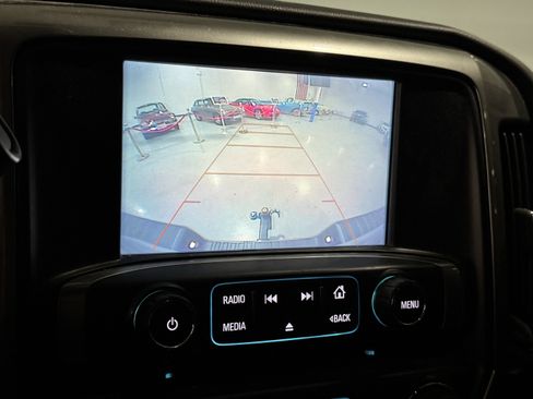 Used 2019 Chevrolet Silverado 1500 LT w/ All Star Edition image 9