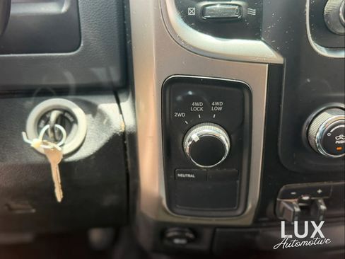 Used 2017 RAM 3500 SLT AWD/4WD image 33